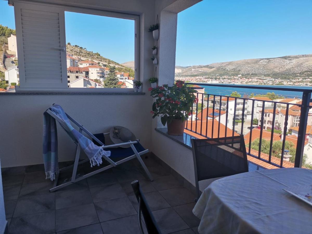 Blue View Apartments Trogir Exteriör bild